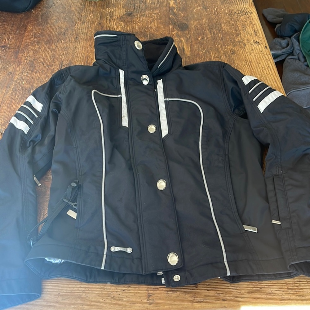 Spider black/white ski jacket size 8